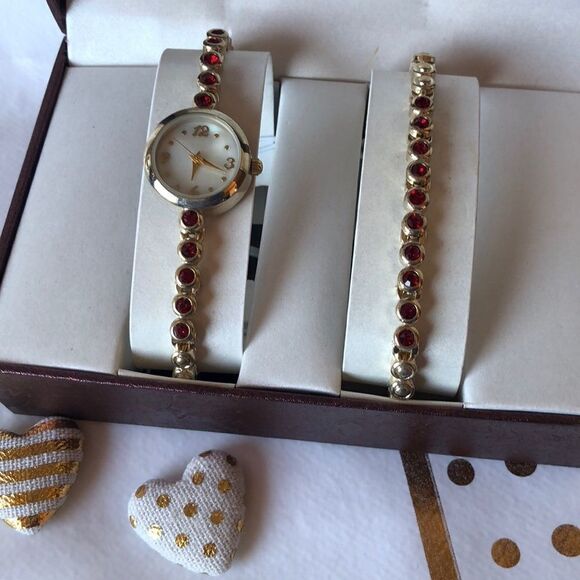 WATCH and Bracelet Set! Gold color Red stones new! - Picture 2 of 5